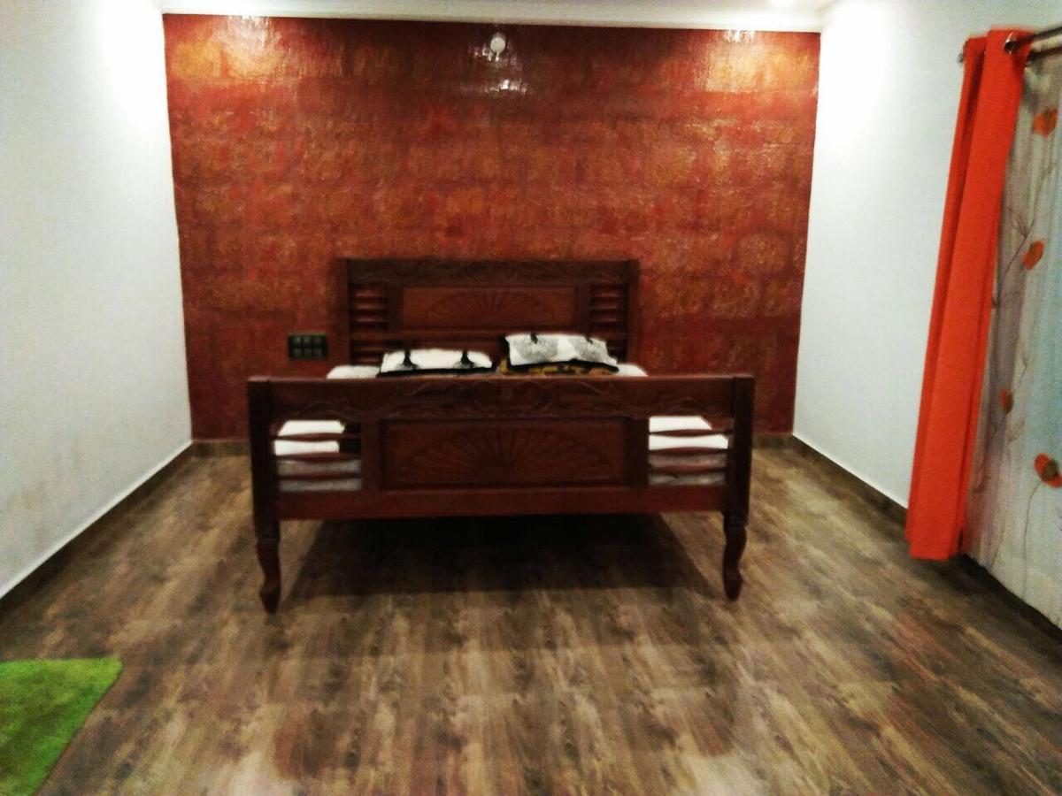 Wanders In Travel Company Hotel Madikeri Exterior photo