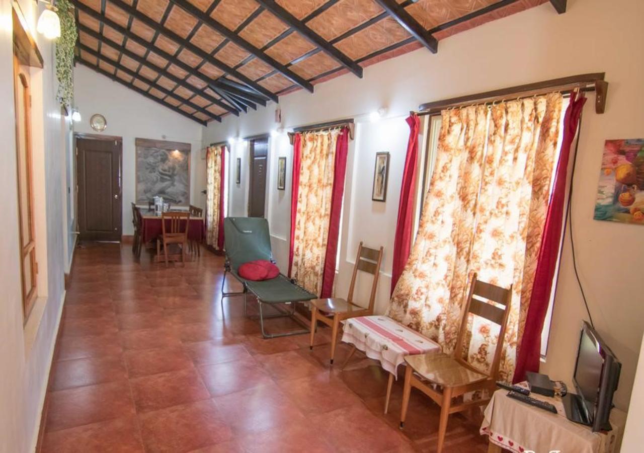 Wanders In Travel Company Hotel Madikeri Exterior photo
